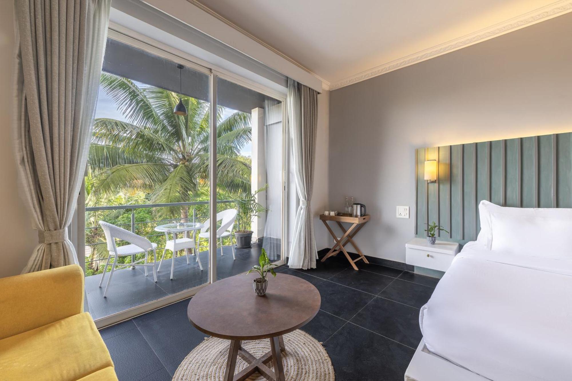 فندق Echor Samara Morjim Goa Sea View Restro المظهر الخارجي الصورة