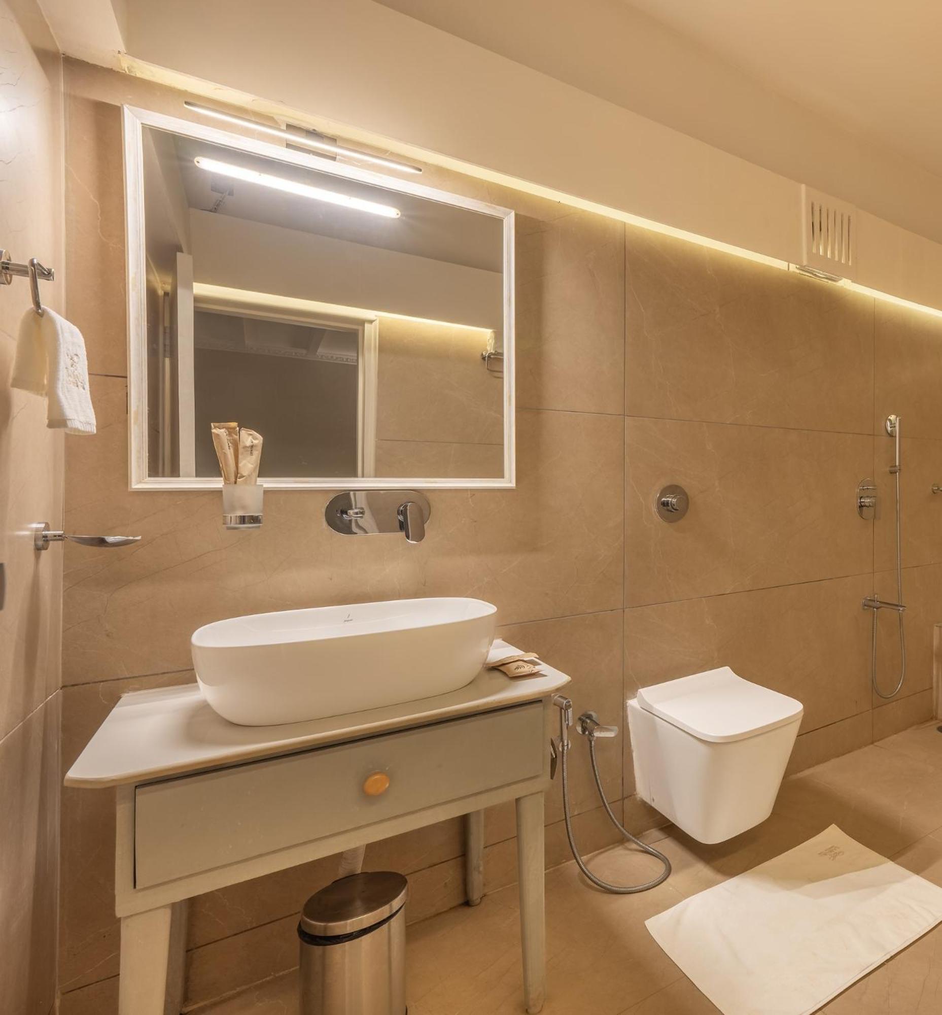 فندق Echor Samara Morjim Goa Sea View Restro المظهر الخارجي الصورة